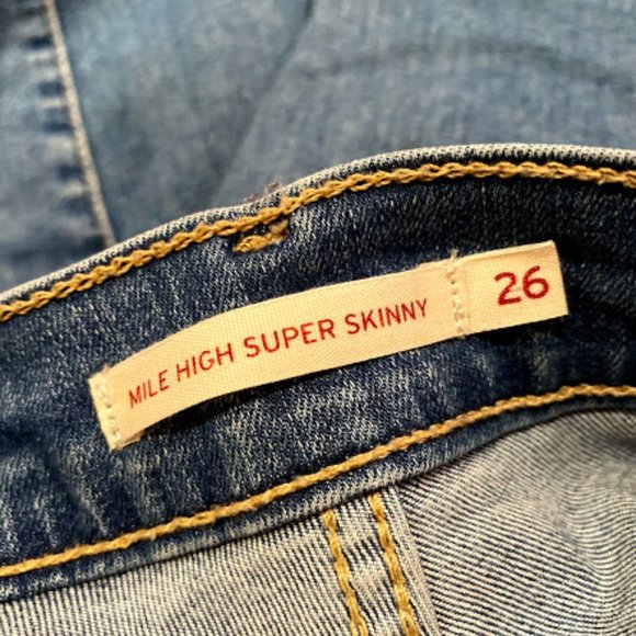 Levi's Mile High Skinny Jeans - Picture 4 of 4
